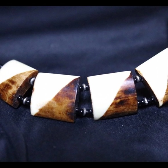 Ethiopian Wooden Necklace - Picture 2 of 4